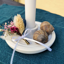 Lade das Bild in den Galerie-Viewer, Kerzenhalter mit Rillen, weiß, ca. 12 cm 🖐️