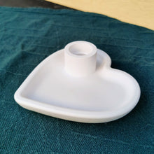Lade das Bild in den Galerie-Viewer, Kerzenhalter Herz, weiß, ca. 12 cm 🖐️
