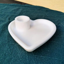 Lade das Bild in den Galerie-Viewer, Kerzenhalter Herz, weiß, ca. 12 cm 🖐️
