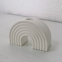 Lade das Bild in den Galerie-Viewer, Kerzenhalter Regenbogen ca. 6,5 cm hoch 🖐