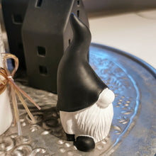 Lade das Bild in den Galerie-Viewer, Wichtel schwarz, ca. 9 cm 🖐