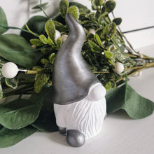 Lade das Bild in den Galerie-Viewer, Wichtel silber, ca. 9 cm 🖐