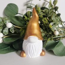 Lade das Bild in den Galerie-Viewer, Wichtel gold, ca. 9 cm 🖐