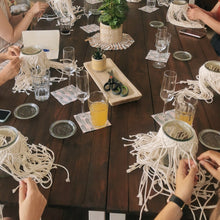 Lade das Bild in den Galerie-Viewer, WORKSHOP Makramee Windlicht