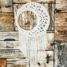 Lade das Bild in den Galerie-Viewer, Makramee Mond, ca. 100 cm