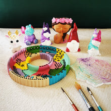 Lade das Bild in den Galerie-Viewer, Kindergeburtstag "Gipsfiguren bemalen ab 6 Jahren"