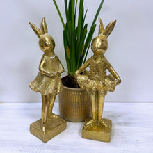 Lade das Bild in den Galerie-Viewer, Hasenmädchen gold, 21 cm