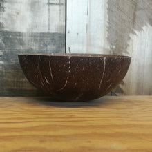 Lade das Bild in den Galerie-Viewer, Kokosnuss-Schale