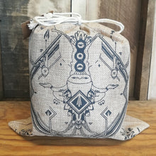 Lade das Bild in den Galerie-Viewer, Kokosnuss-Schalen, 4 Stück