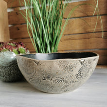 Lade das Bild in den Galerie-Viewer, Schale grau, ca. 20 cm 🖐