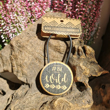 Lade das Bild in den Galerie-Viewer, Schlüsselanhänger "#BeWild"