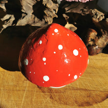 Lade das Bild in den Galerie-Viewer, Beton Fliegenpilz, 13 cm 🖐
