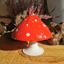 Lade das Bild in den Galerie-Viewer, Beton Fliegenpilz, 13 cm 🖐