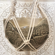 Lade das Bild in den Galerie-Viewer, Blumentopf für Hängeampel "grau", ca. 12cm 🖐