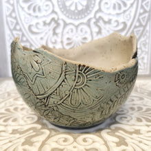 Lade das Bild in den Galerie-Viewer, Übertopf "blau", ca. 12cm 🖐