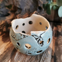 Lade das Bild in den Galerie-Viewer, Windlicht "blau", ∅ ca. 9 cm 🖐