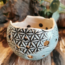 Lade das Bild in den Galerie-Viewer, Windlicht "blau", ∅ ca. 11 cm 🖐