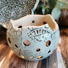 Lade das Bild in den Galerie-Viewer, Windlicht "blau", ∅ ca. 11 cm 🖐