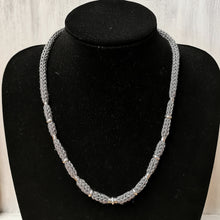 Lade das Bild in den Galerie-Viewer, Kette "Liesel" grau, 55 cm 🖐