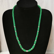 Lade das Bild in den Galerie-Viewer, Kette "Liesel" grün, 60 cm 🖐