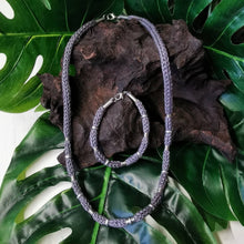 Lade das Bild in den Galerie-Viewer, Armband "Liesel" grau, 20 cm đ