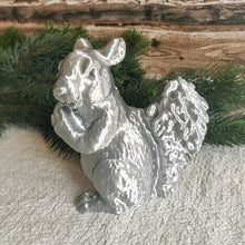 Lade das Bild in den Galerie-Viewer, Eichhörnchen, silber, 13 cm 🖐
