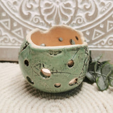 Lade das Bild in den Galerie-Viewer, Windlicht "türkis", ∅ ca. 9 cm 🖐