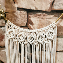 Lade das Bild in den Galerie-Viewer, Ring mit Makramee und Trockenblumen ✋