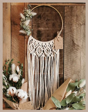 Lade das Bild in den Galerie-Viewer, WORKSHOP Ring mit Makramee und Trockenblumen