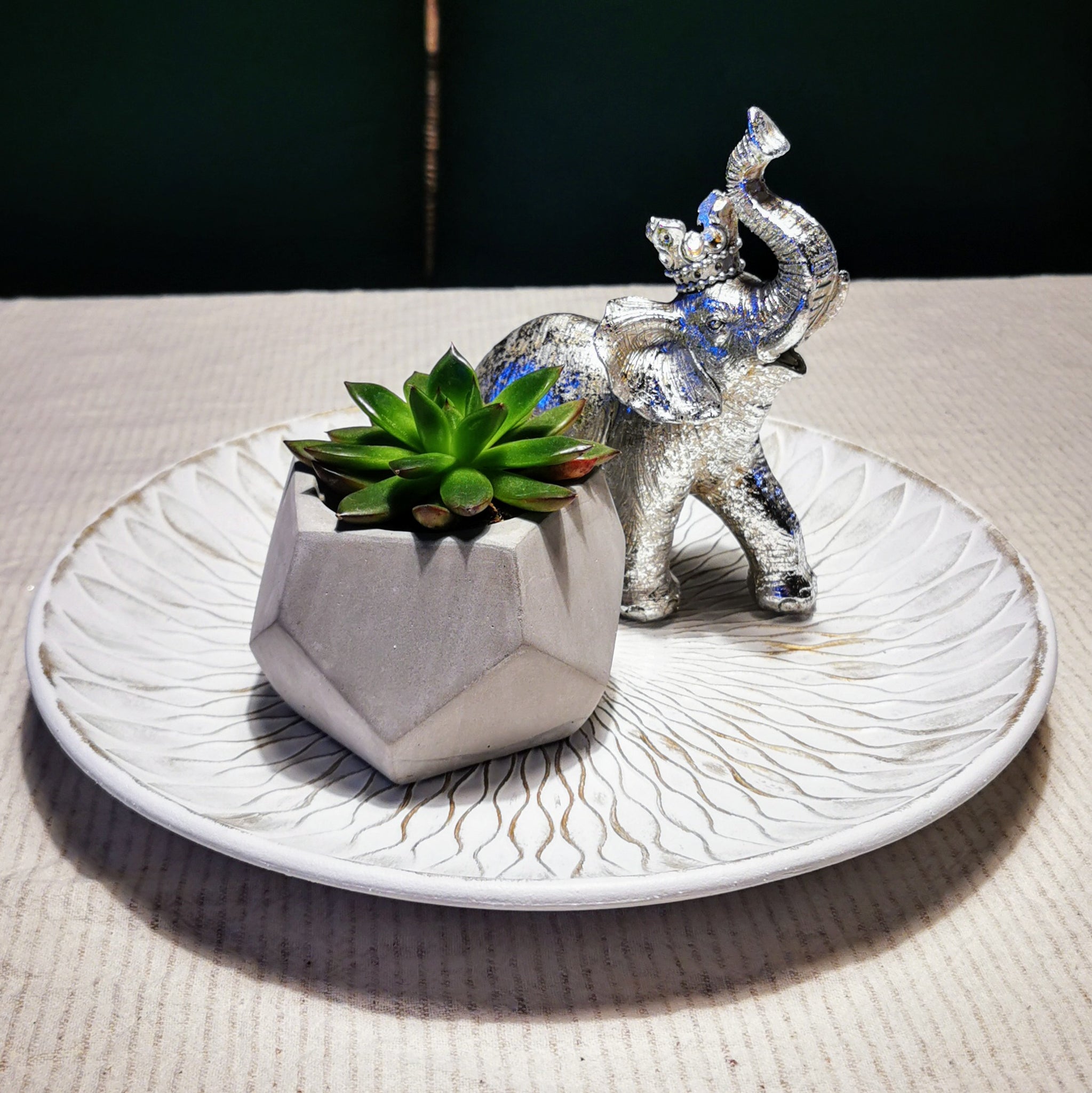Dekoteller weiß/gold, 29 cm – Herbertle