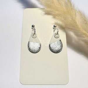 Polymer Clay Ohrringe, Tropfen weiß & silber, ca. 3 cm 🖐️