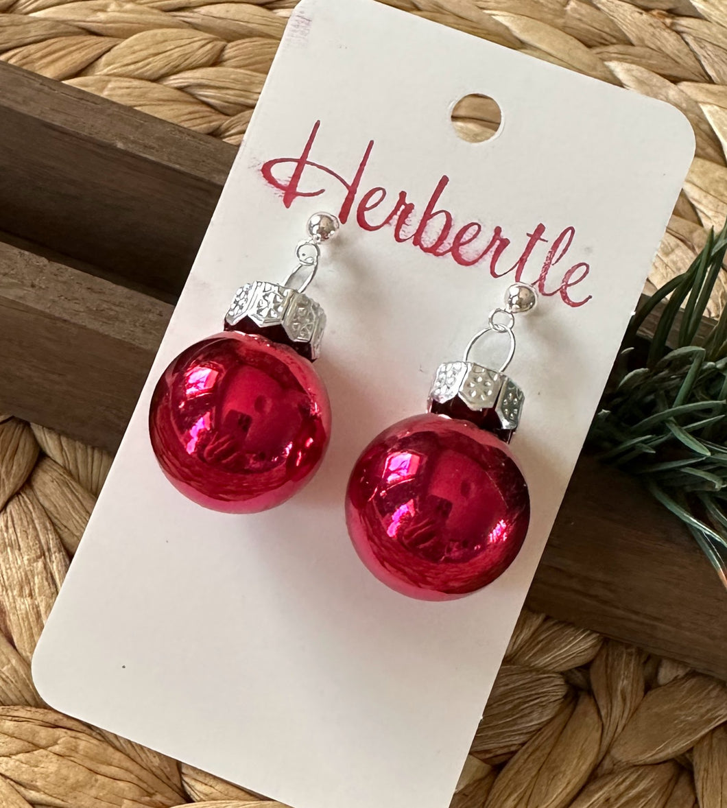 Glas-Weihnachtskugel Ohrringe, pink glänzend, 20 mm