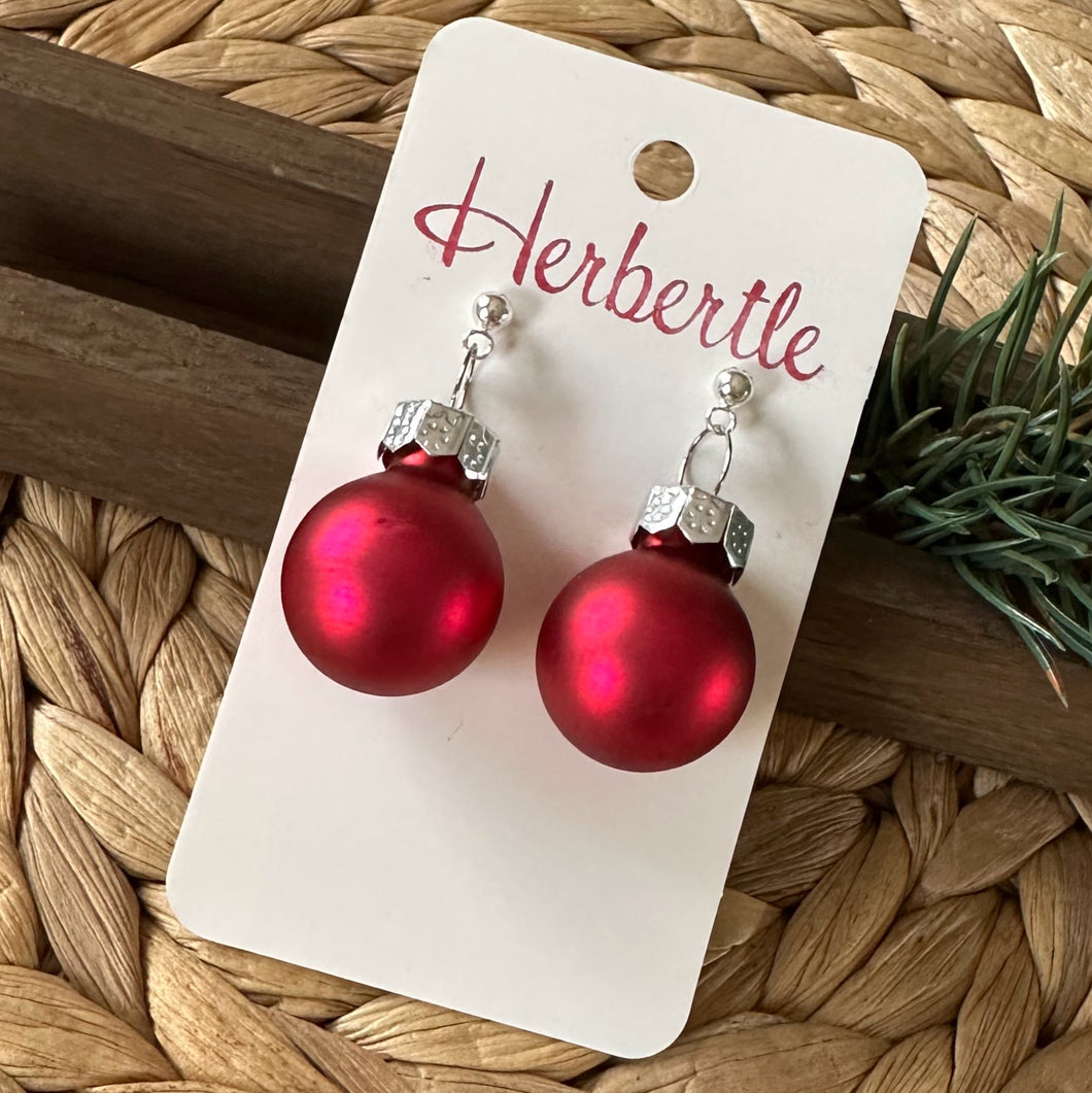 Glas-Weihnachtskugel Ohrringe, pink matt, 20 mm