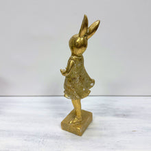 Lade das Bild in den Galerie-Viewer, Hasenmädchen gold, 21 cm
