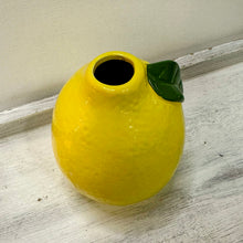 Lade das Bild in den Galerie-Viewer, Vase Zitrone, ca. 11 cm
