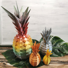 Lade das Bild in den Galerie-Viewer, Ananas silber 19 cm 🖐
