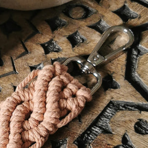 Schlüsselanhänger, Makramee, hellbraun/silber ca. 20 cm